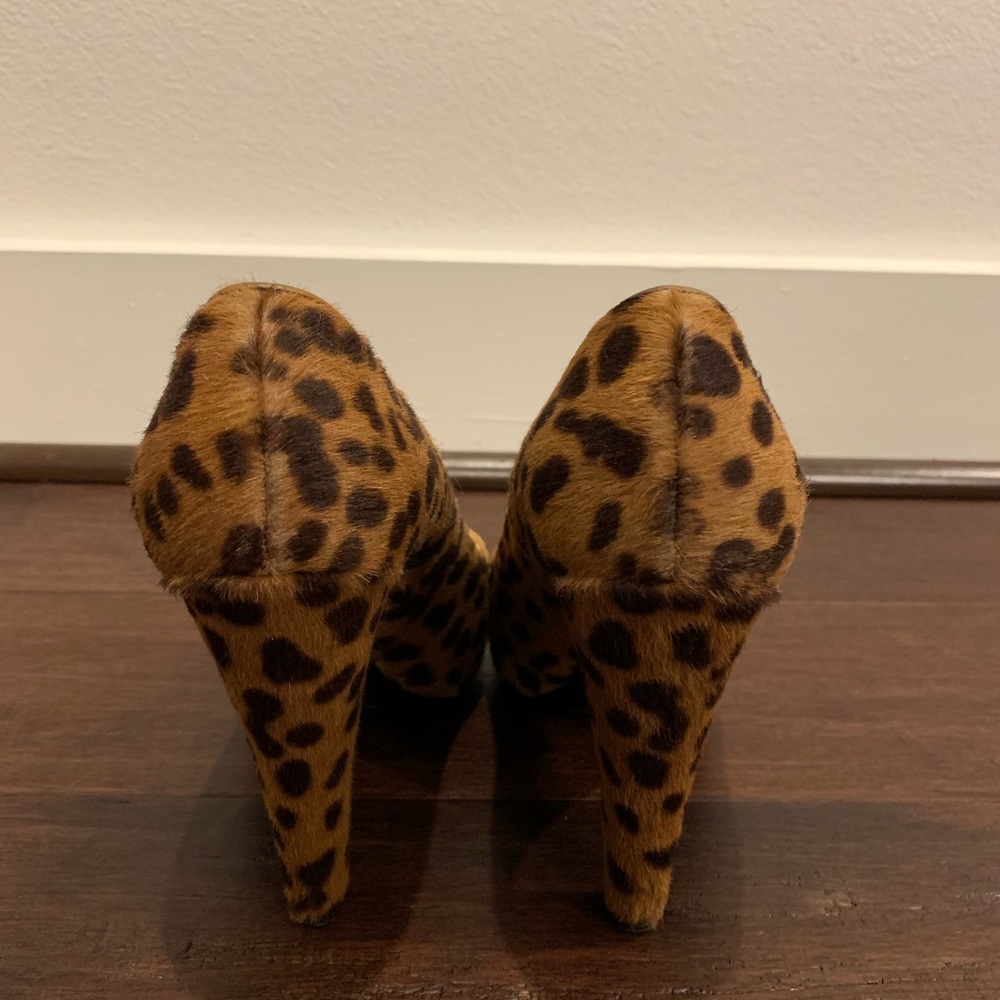 37.5 Prada calf hair leopard platform loafer pumps - Picture 6 of 7